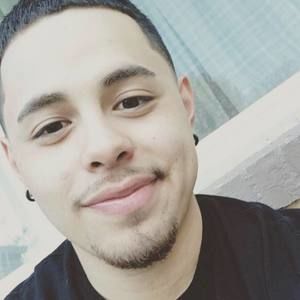 Meet your Posher, Angelo